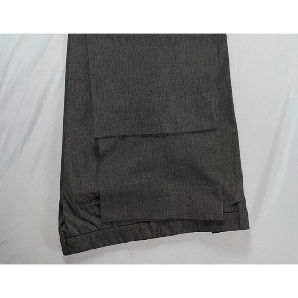 Calvin Klein Flat Front Microfiber Dress Pants, Slacks. Heather Gray, 33X31. EUC - Picture 4 of 9